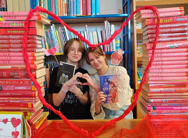 Walentynki w Bibliotece szkolnej 