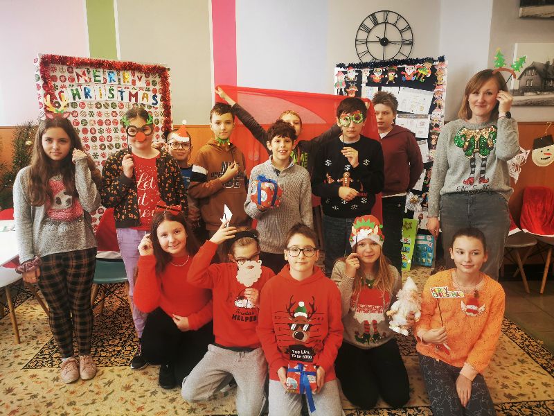 Dnia Świątecznego Sweterka - Christmas Sweater Day