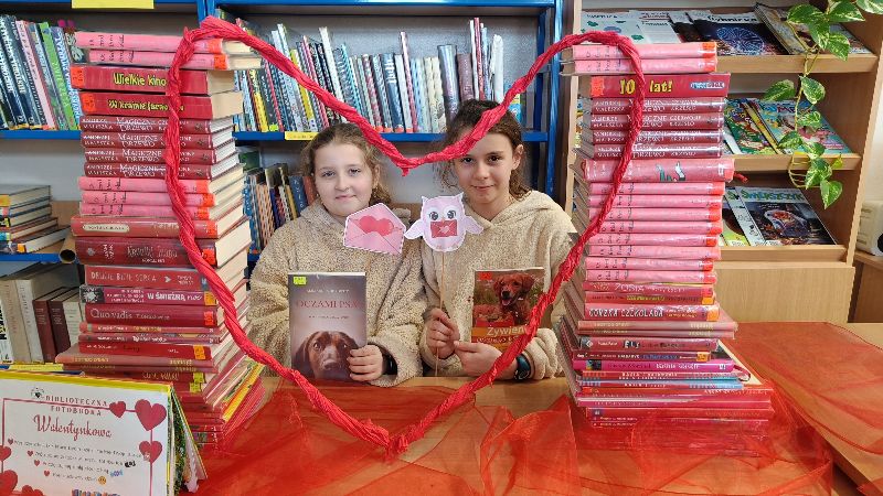 Walentynki w Bibliotece szkolnej 