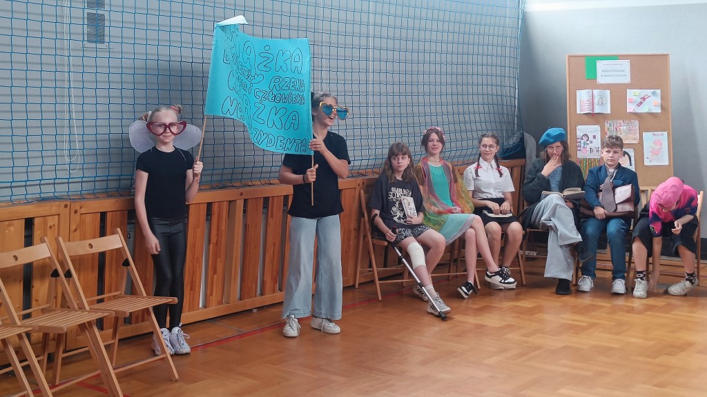 Dzień Bibliotekarza - spektakl 