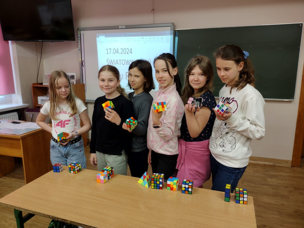 Światowy Dzień Kostki Rubika