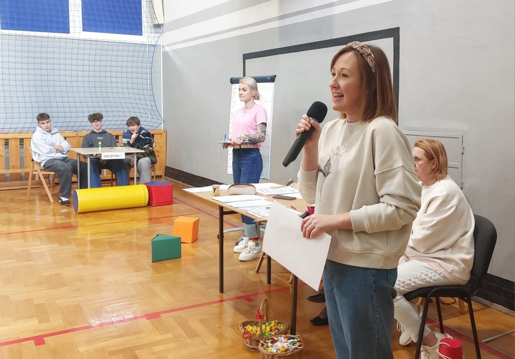 Dzień Matematyki,  Pierwszy Dzień Wiosny oraz Dzień Kolorowej Skarpetki.