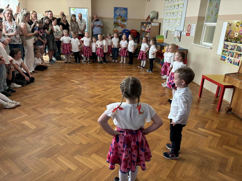 PRZEDSZKOLNY PIKNIK RODZINNY