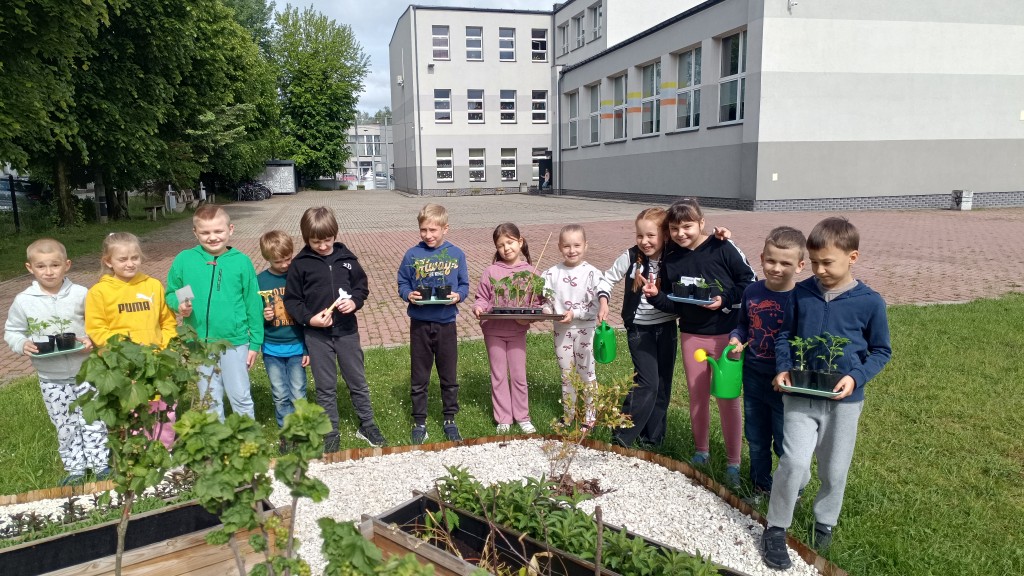 Ogólnopolski Projekt Edukacyjny “Klasa w terenie”