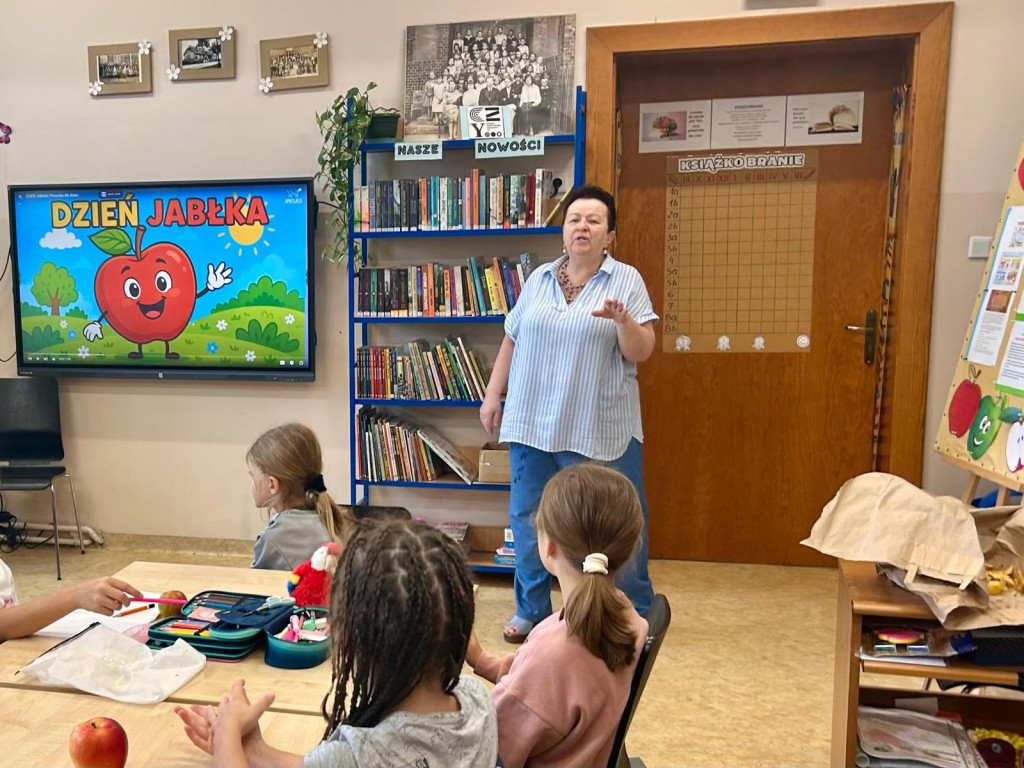 Dzień Jabłka i Głośnego Czytania