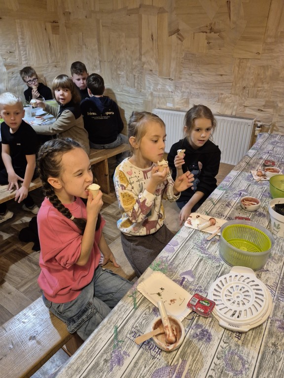 Wycieczka klas trzecich do Osikowej Doliny