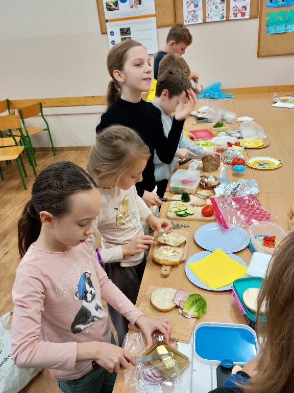 Zdrowe śniadanie w klasie IIIa