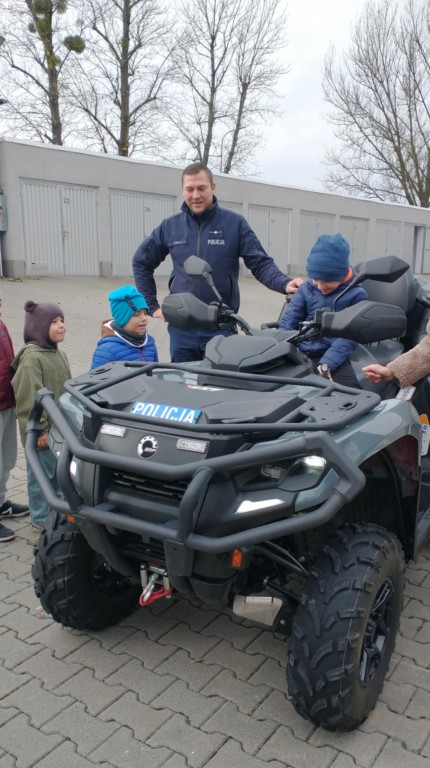  WYCIECZKA DO KOMEDY MIEJSKIEJ POLICJI W RYBNIKU - GRUPA 'STARSZAKÓW'