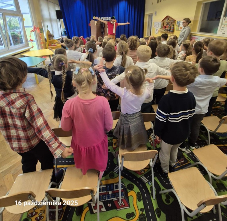 TEATR EDUKACYJNY 'GABI ART' - 'KRAMIK Z WIERSZAMI'