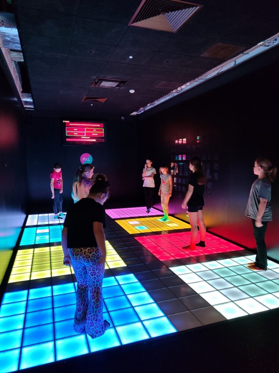 Wycieczka klasy IV do Pixel XL Katowice