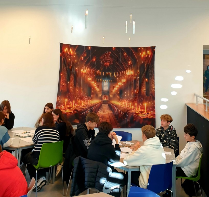 Warsztaty literacko – językowe klasy w Bibliotece