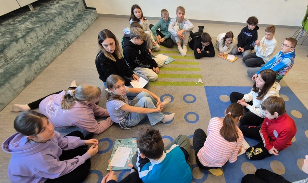 Warsztaty literacko – językowe klasy  w Bibliotece