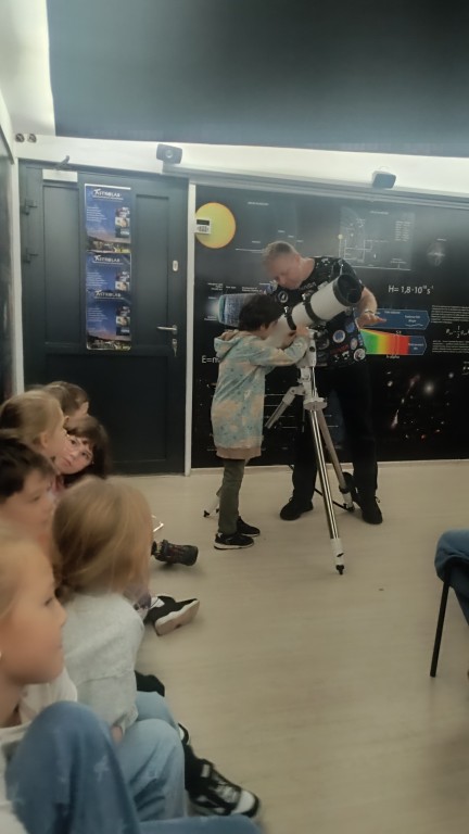 Wycieczka klasy 2a i 2b do Astrolabu