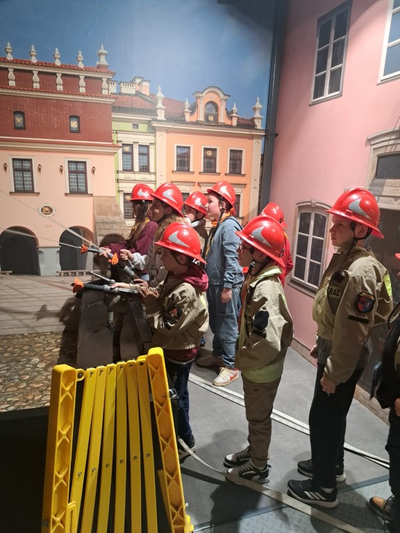 Wycieczka uczniów klas 5 i 6 do Warszawy 