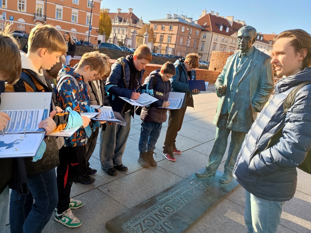 Wycieczka uczniów klas 5 i 6 do Warszawy 