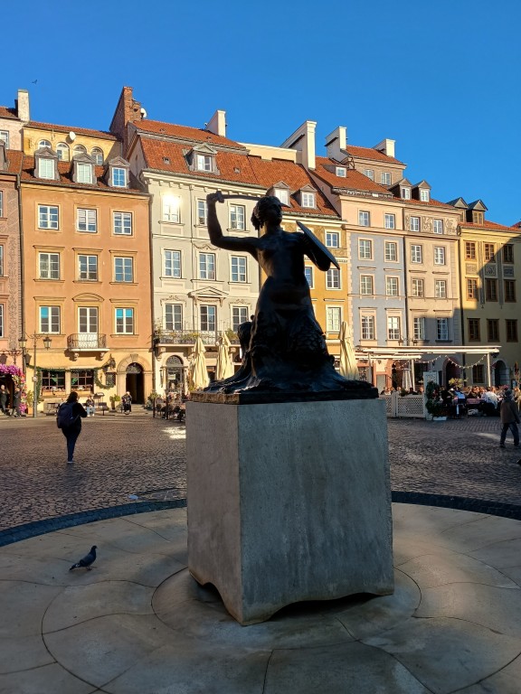 Wycieczka uczniów klas 5 i 6 do Warszawy 