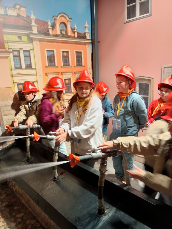 Wycieczka uczniów klas 5 i 6 do Warszawy 