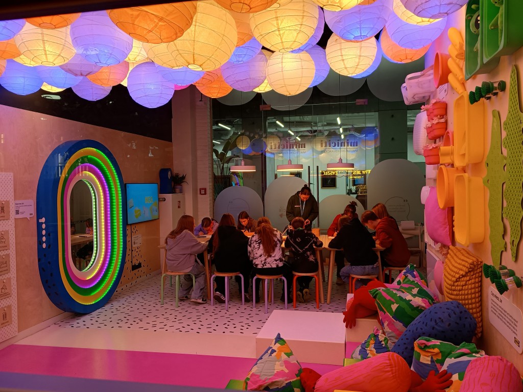 Wycieczka uczniów klas 5 i 6 do Warszawy 