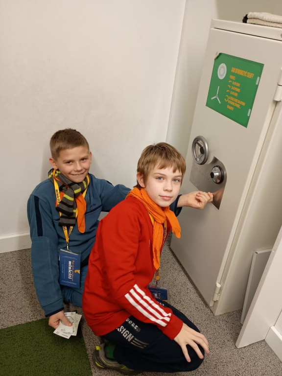 Wycieczka uczniów klas 5 i 6 do Warszawy 