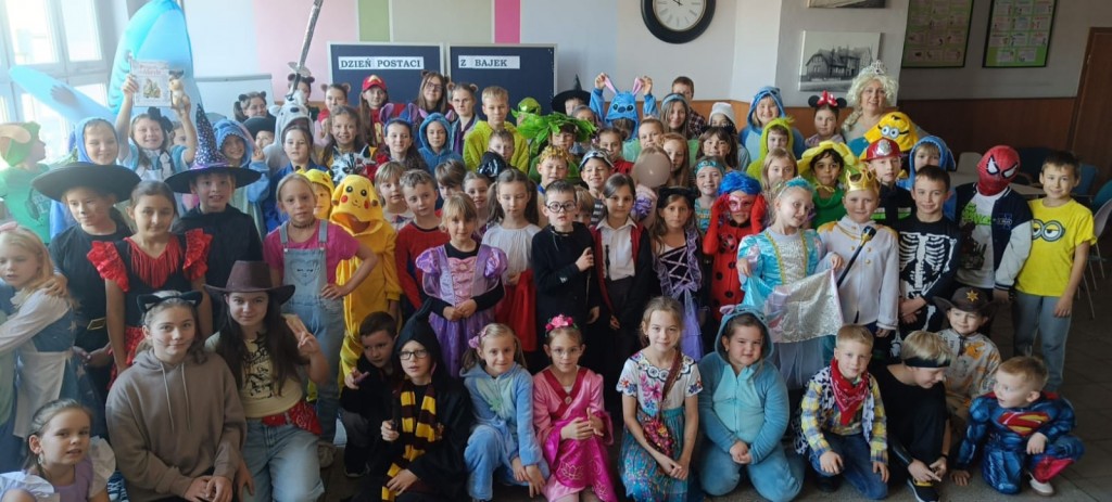 Biblioteczny Dzień Postaci z Bajek