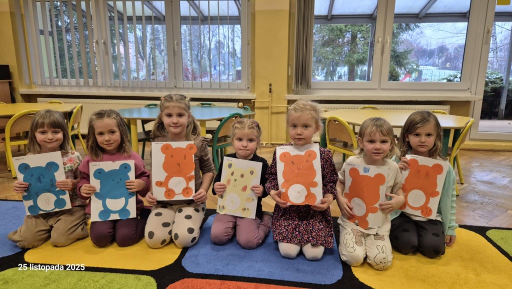 DZIEŃ PLUSZOWEGO MISIA