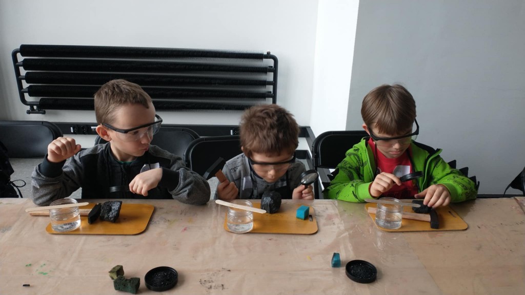 WYCIECZKA DO 'CARBONARIUM' - GRUPA 'STARSZAKÓW'