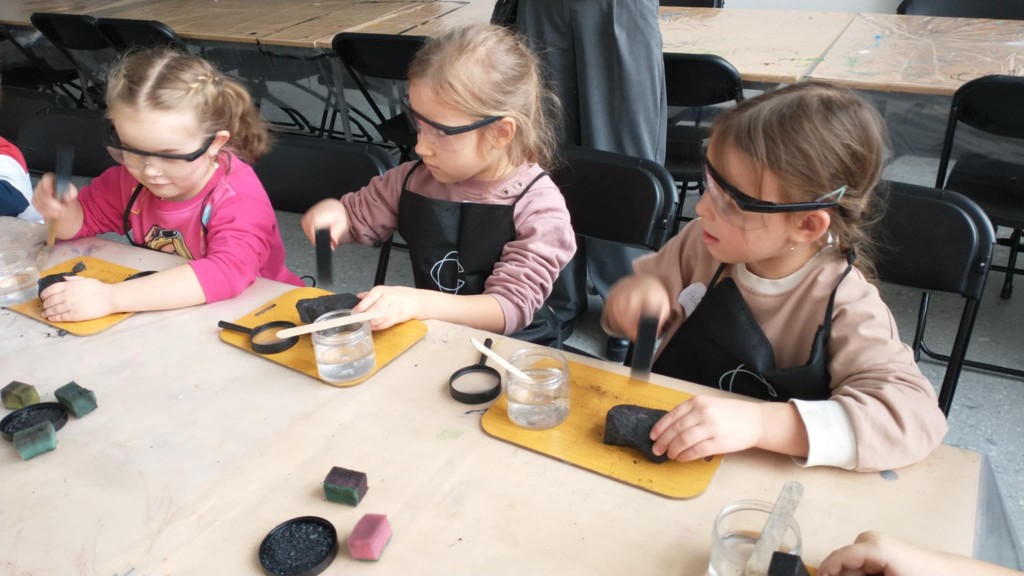 WYCIECZKA DO 'CARBONARIUM' - GRUPA 'STARSZAKÓW'