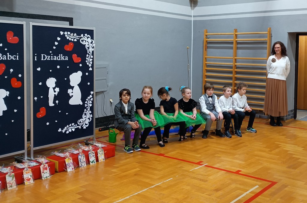 Dzień Babci i Dziadka w klasie 2b