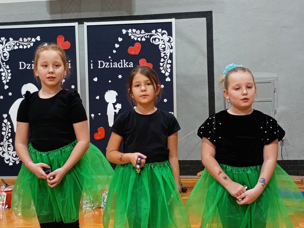 Dzień Babci i Dziadka w klasie 2b