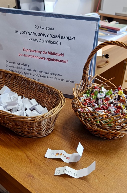 Kwiecień - misja KSIĄŻKA