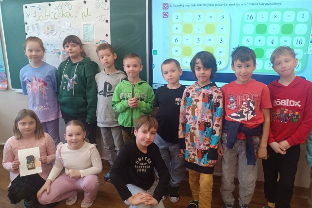 Mnożenie przez zabawę poleca 2b